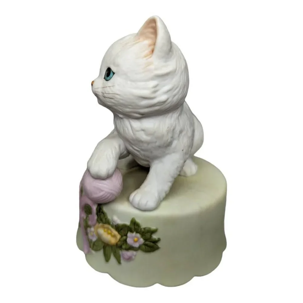 Vintage 1985 Schmid Gordon Fraser Cat Music Box